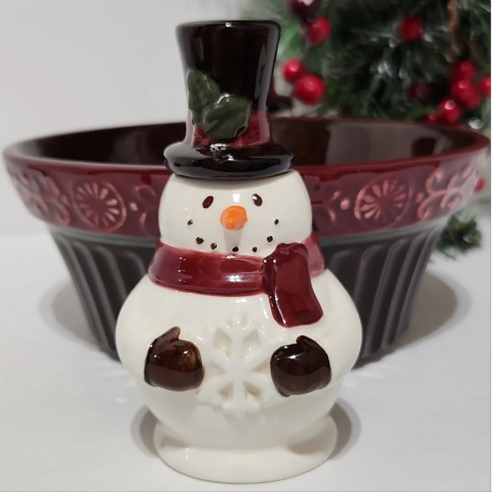Grasslands Road Snowman Christmas 